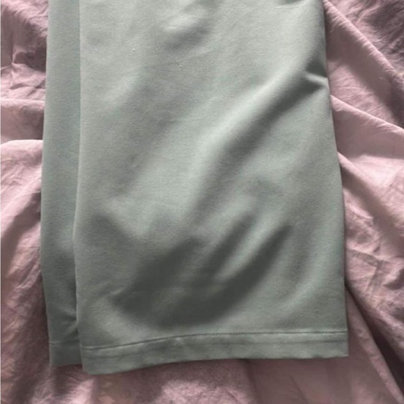 BNWOT figs jade - Picture 4 of 4